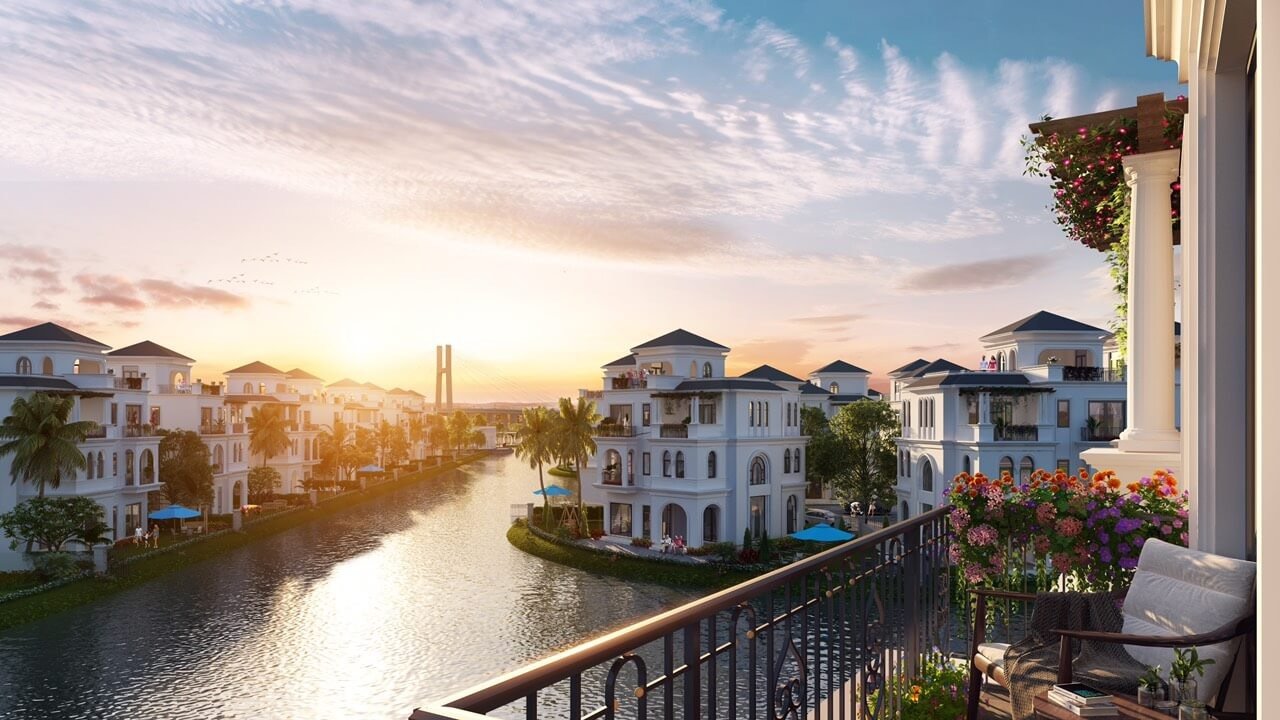 Vinhomes Royal Island