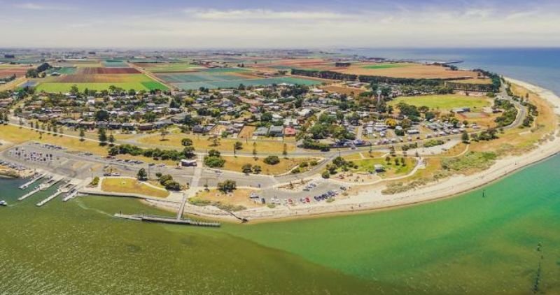 Giá nhà ở Melbourne khu ven đô và vùng phát triển mới Werribee ,melbourne