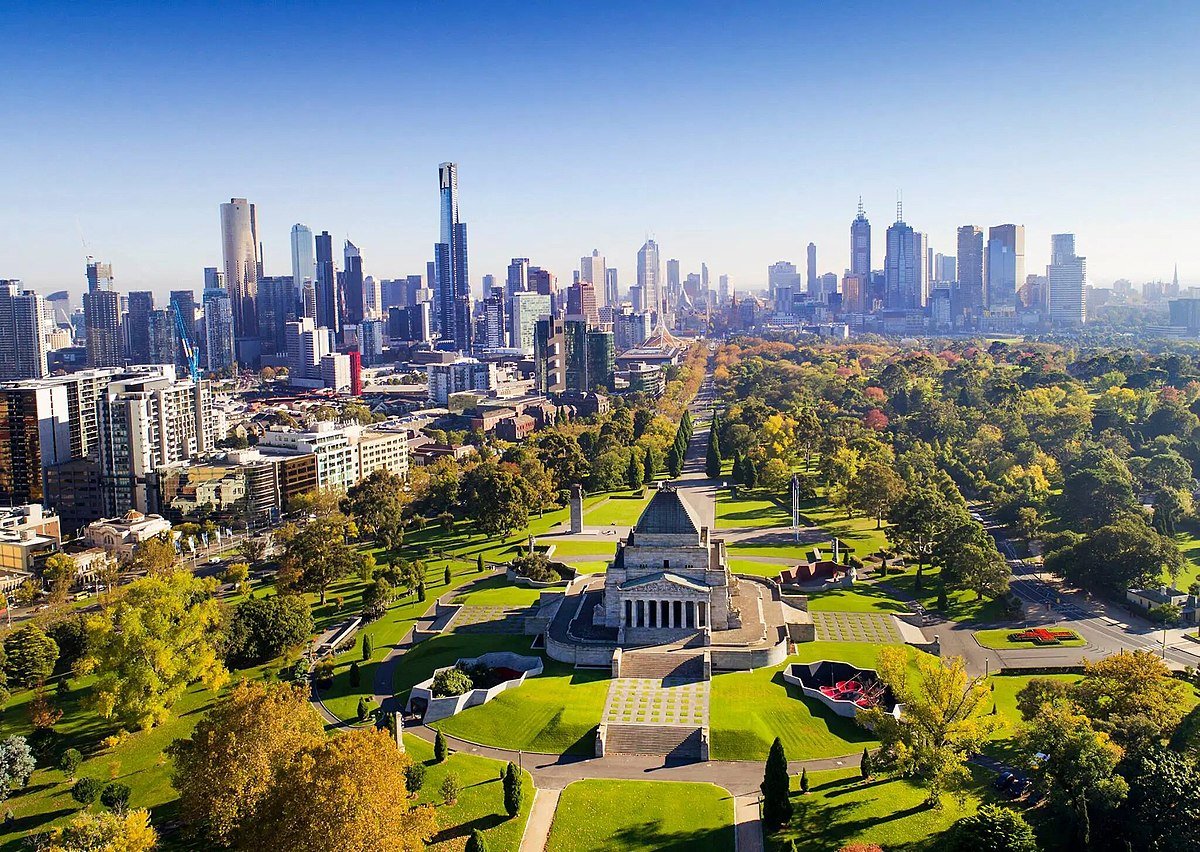 Mua nhà ở Melbourne: Khu Đông hay khu Tây?